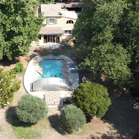 Au Bord De L'alzon Apartament Uzès